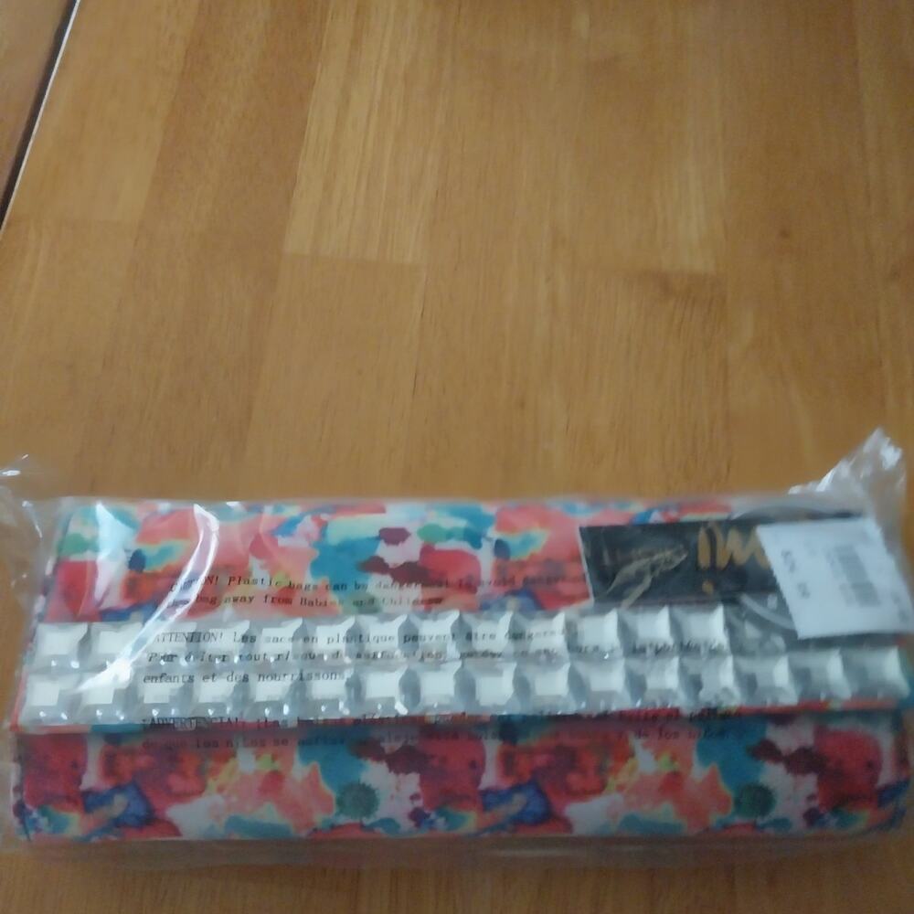 Floral Clutch